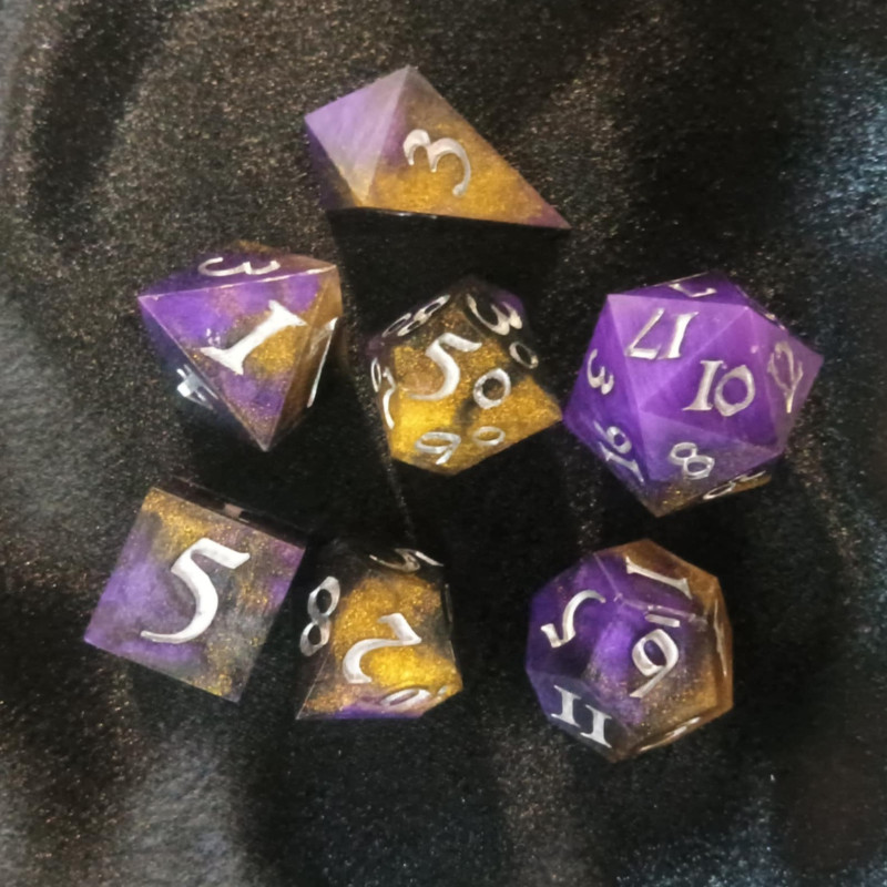 Queen’s Gambit – Signature Purple-Gold Dice Set | BuyDice.ca
